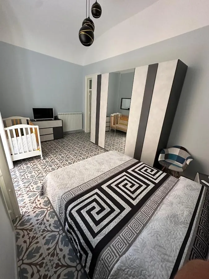 בית נופש הוילה פלרמו Elisir House איטליה